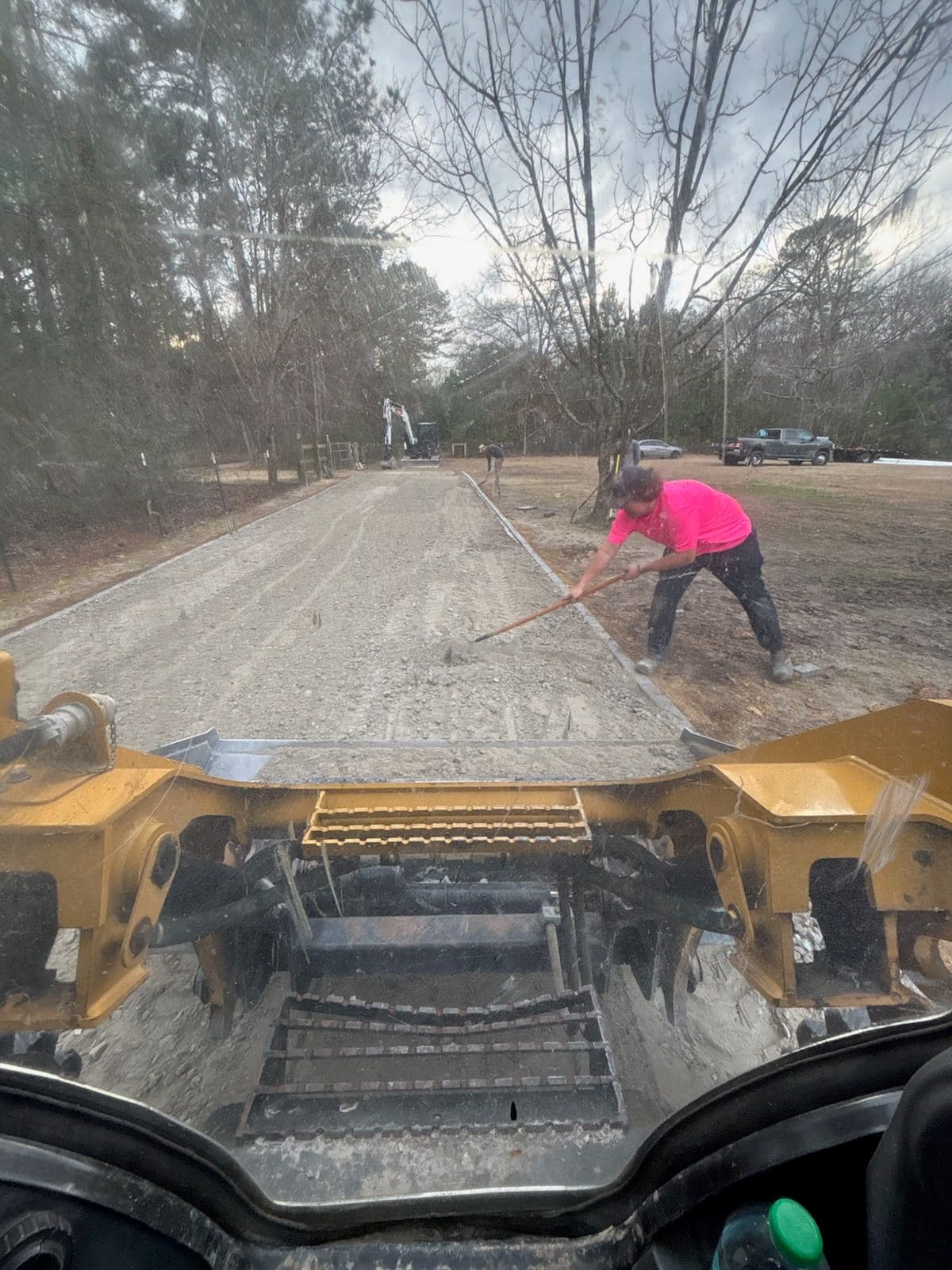 Project Crafting Custom Gravel Driveways with Precision image